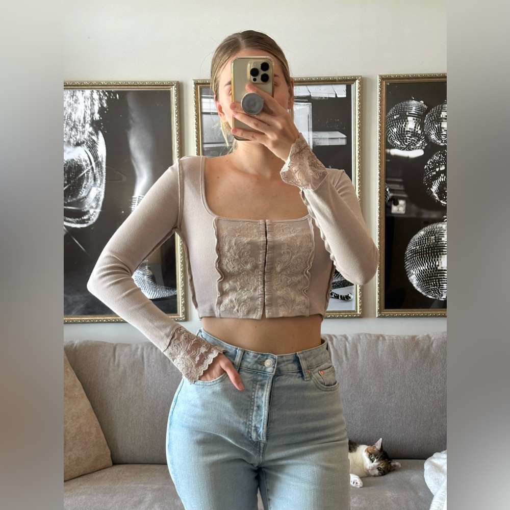 Forever21 Corset Flare Sleeve Crop Top